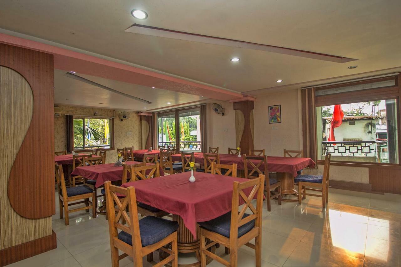 Hotel Nandanik Palace Fālākāta Εξωτερικό φωτογραφία